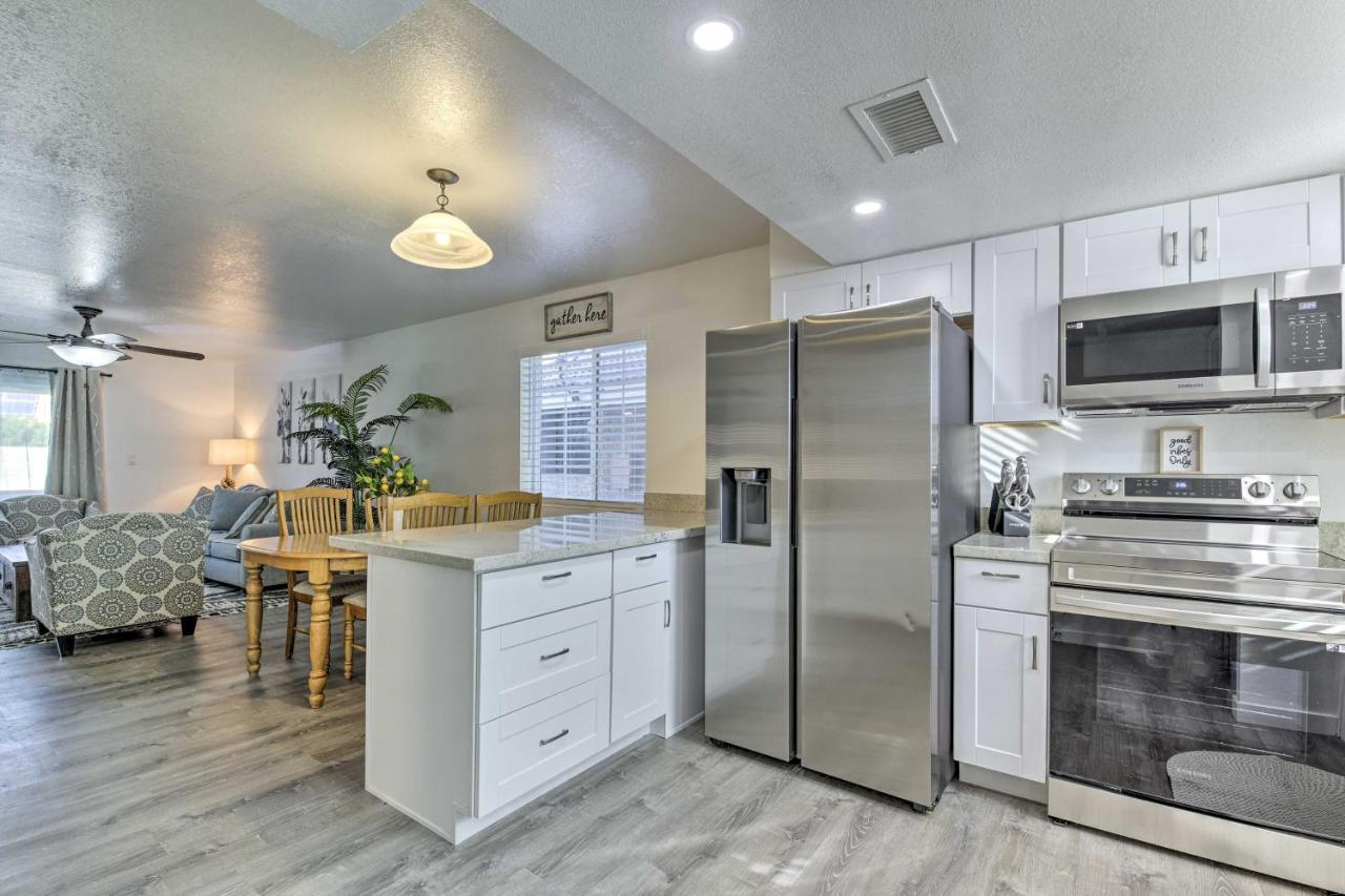 Downtown Gilbert Condo With Screened Porch! Екстериор снимка